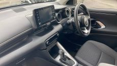 Toyota Yaris 1.5 Hybrid Design 5dr CVT Hybrid Hatchback